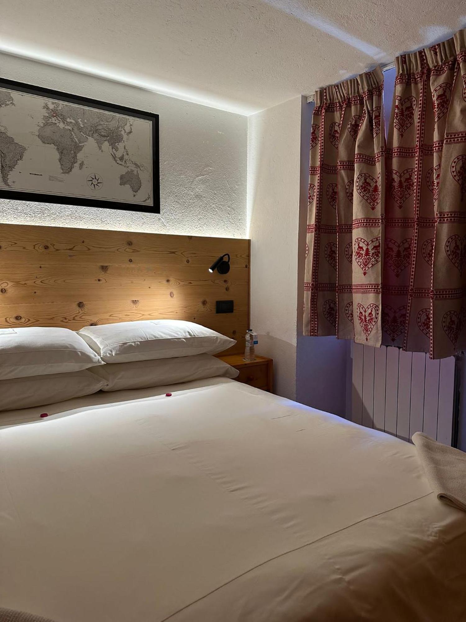 Hotel Du Grand Paradis - 1899 Auberge Boutique Cogne Luaran gambar