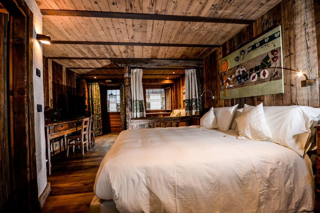 Hotel Du Grand Paradis - 1899 Auberge Boutique Cogne Luaran gambar